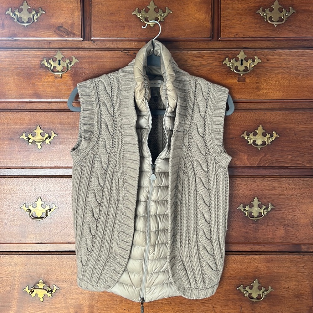 Moncler knit & down vest size Small